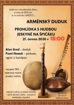 Arménský duduk v Jeskyni Na Špičáku